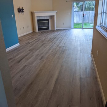 Solano Hardwoods - Laminated vinyl tiles installed - Flooring Near Me - Vacaville, California