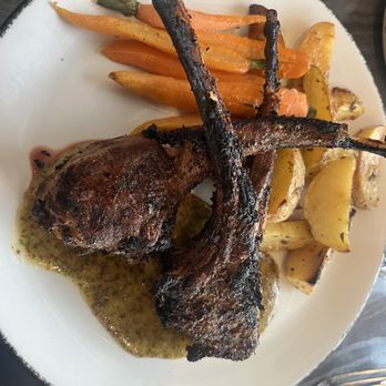 The Beaumont - Lamb chops - Steakhouses Near Me - Catonsville, Maryland