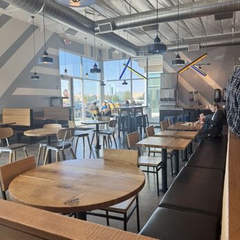 Blaze Pizza - Pizza Near Me - Henderson, Nevada