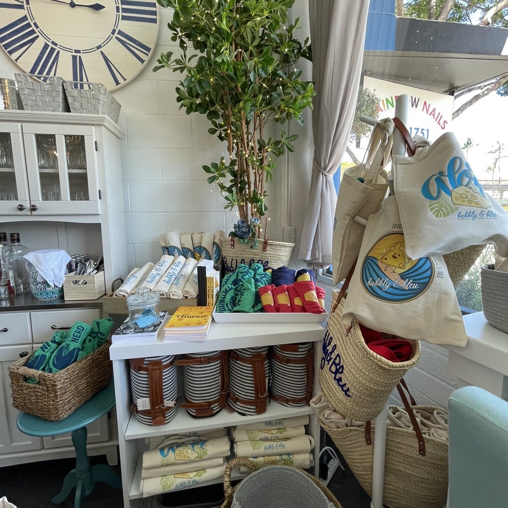 Bubbly & Bleu - Cheese Shops Near Me - Honolulu, Hawaii