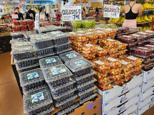 Trader Joe's by null