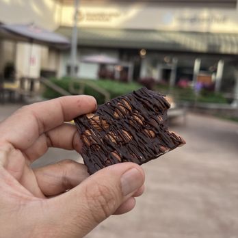 Diamond Head Chocolate - Almond Bark Bar! - Chocolatiers & Shops Near Me - Waipahu, Hawaii