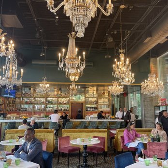 Flora - Bar area - Mexican Near Me - Houston, Texas Flora - Bar area - Mexican Near Me - Houston, Texas