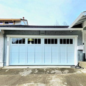Generational Garage Doors - CHI Carriage House Overlay
DESIGN: Madison - Garage Door Services Near Me - Martinez, California