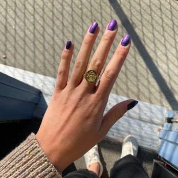 New Zen Spa - Color changing nails at work by Zen spa on Union street. - Nail Salons Near Me - San Francisco, California