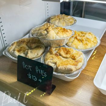 HI Pie Bakery + Cafe - Pot Pies! - Bakeries Near Me - Haleiwa, Hawaii HI Pie Bakery + Cafe - Pot Pies! - Bakeries Near Me - Haleiwa, Hawaii