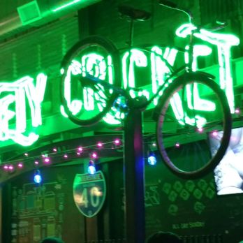 Rickety Cricket Brewing - Pizza Near Me - Kingman, Arizona