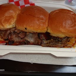 Smoke brisket sliders Smoke brisket sliders