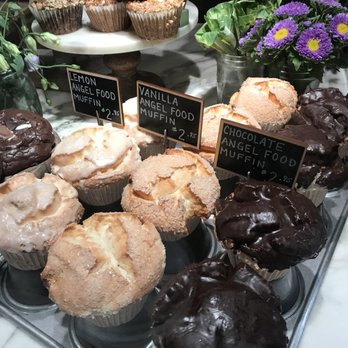 Beatrix - Angel food cupcakes - New American Near Me - Chicago, Illinois