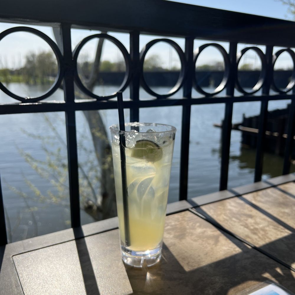 Cooper's Riverview - Wonderful Margarita - Bars Near Me - Trenton, New Jersey