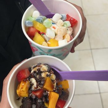 Yogurt America's Cup - Ice Cream & Frozen Yogurt Near Me - Costa Mesa, California