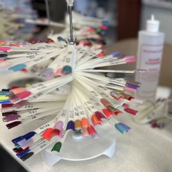 Le's Nail Spa - Colors