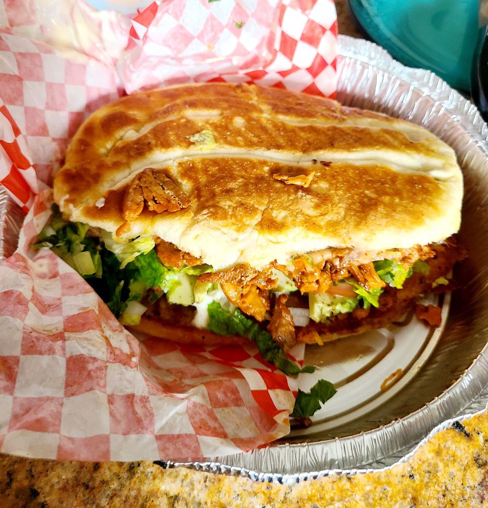 El Gran Taco Restaurant & Bar