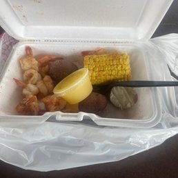 1/2 pound shrimp plate is not what I imagined!!! Salty as hell!! 1/2 pound shrimp plate is not what I imagined!!! Salty as hell!!