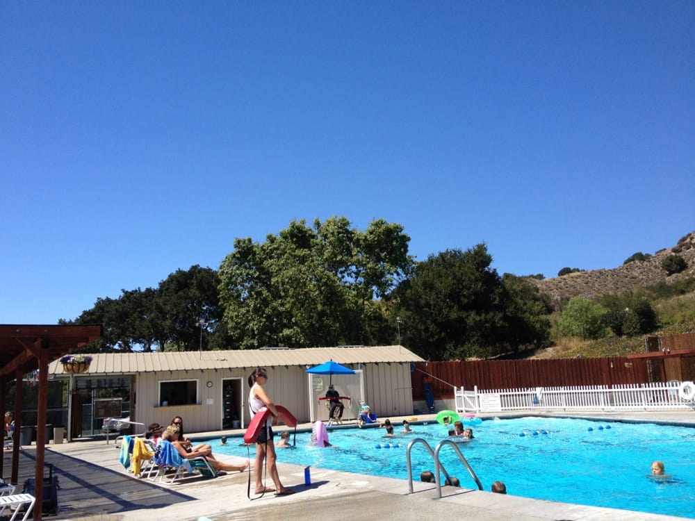 Titus Park Swim and Tennis Logo