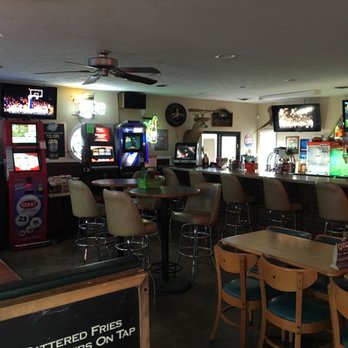 Kelley's Cafe - the inside of the restaurant - Cafes Near Me - Jamestown, Ohio