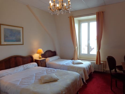 Hotel Continental by null