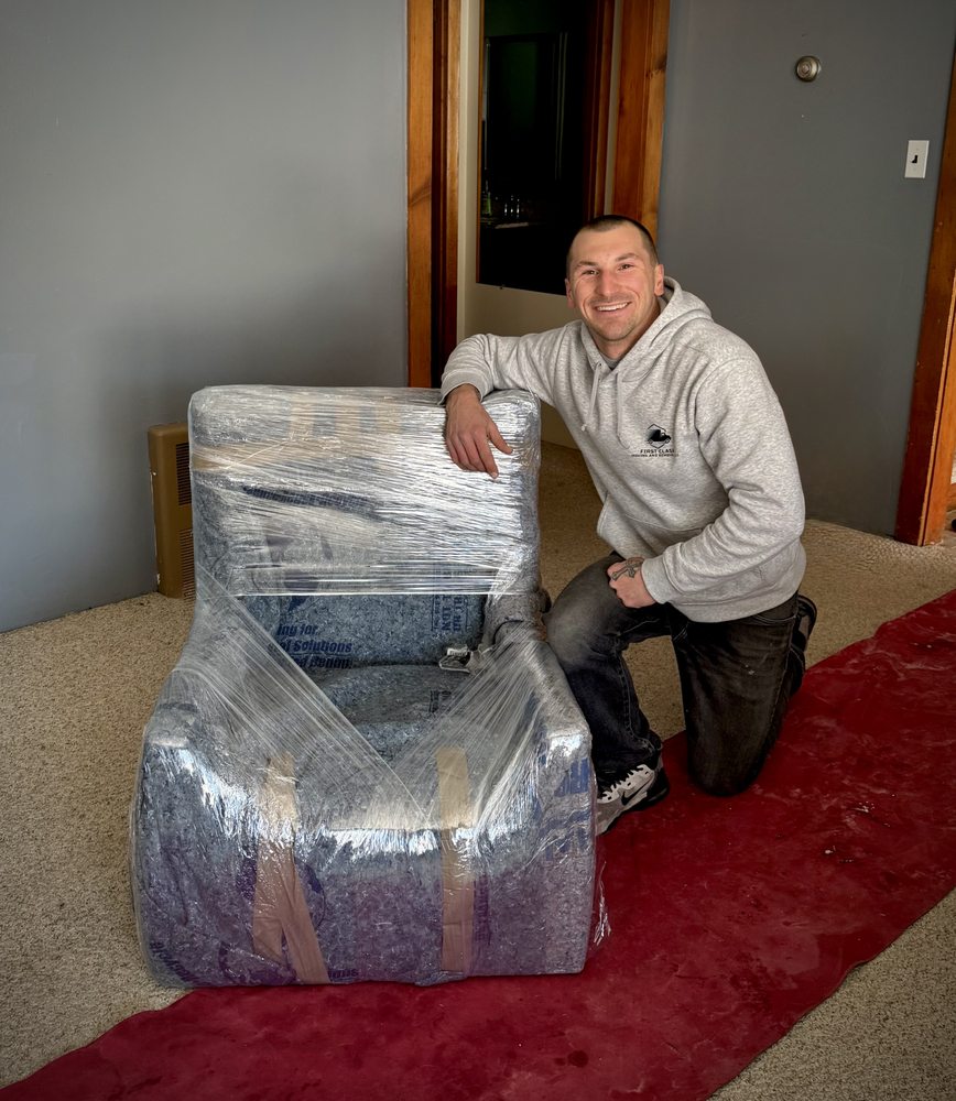 FIRST CLASS MOVING & REMOVAL LLC