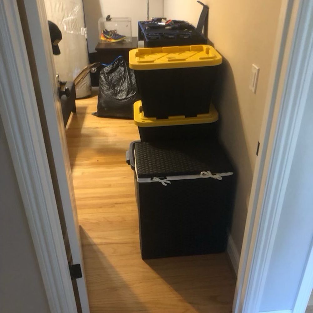 Guest bedroom