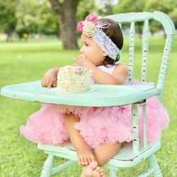 Cottontail Jones - Minty green high chair