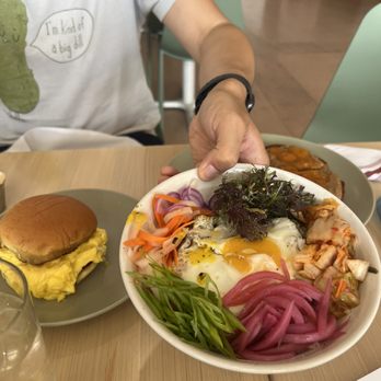 Beautiful Day - Bibimbap Bowl, Bodega Sandwich - Breakfast & Brunch Near Me - La Quinta, California