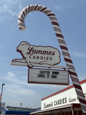 Lammes Candies at Airport Blvd by null