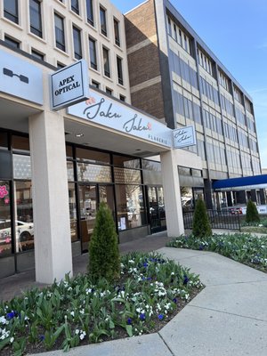 SAKU SAKU FLAKERIE - Updated May 2025 - 136 Photos & 51 Reviews - 4200