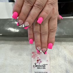 Lynbrook Sakura Nails Spa