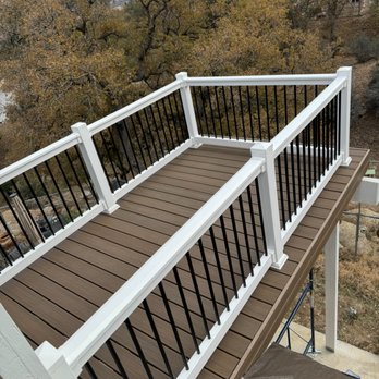 Diamond Construction Solutions - a view of a deck - Carpenters Near Me Diamond Construction Solutions - a view of a deck - Carpenters Near Me