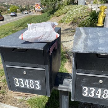 US Post Office - Ummm...you can't come to the open garage door that is 10 steps away?  Jeepers!! - Post Offices Near Me - Valley Center, California