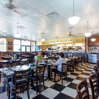 Naples Walk - Shopping Centers Near Me - Naples, Florida