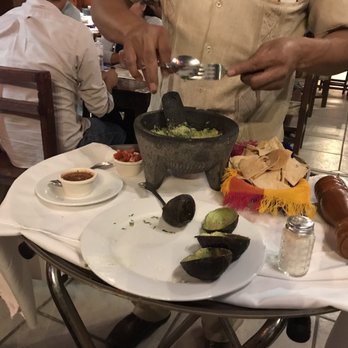 La Catrina - Side table guacamole made to your preference - Mexican Near Me - Cabo San Lucas, BCS La Catrina - Side table guacamole made to your preference - Mexican Near Me - Cabo San Lucas, BCS