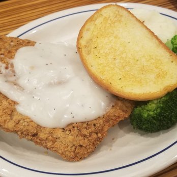 IHOP - Chicken Fried Steak, Mashed Potatoes, Broccoli, & Texas Toast - Breakfast & Brunch Near Me - Cedar Knolls, New Jersey