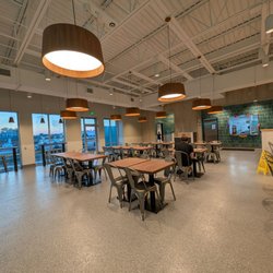 Hawaiian Bros Island Grill - Interior