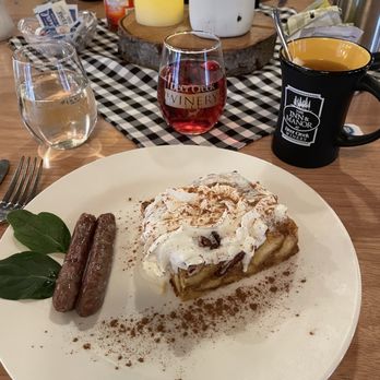 Deer Creek Winery - Breakfast at the bed and breakfast - Wineries Near Me - Shippenville, Pennsylvania