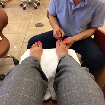 First Lady Nails - Peter doing his magic! - Nail Salons Near Me - Fresno, California First Lady Nails - Peter doing his magic! - Nail Salons Near Me - Fresno, California