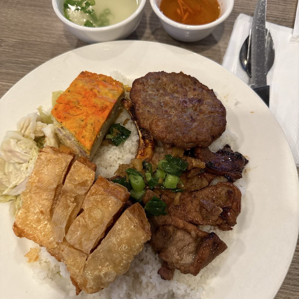 Com Tam Thanh - 5. Com Tam Tau Hu Ky Tom Rim Doi Cha - Vietnamese Near Me - Westminster, California Com Tam Thanh - 5. Com Tam Tau Hu Ky Tom Rim Doi Cha - Vietnamese Near Me - Westminster, California