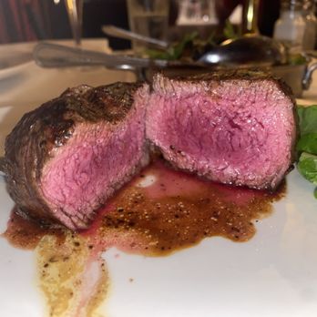 The Capital Grille - Filet Mignon 8oz - Steakhouses Near Me - Mclean, Virginia