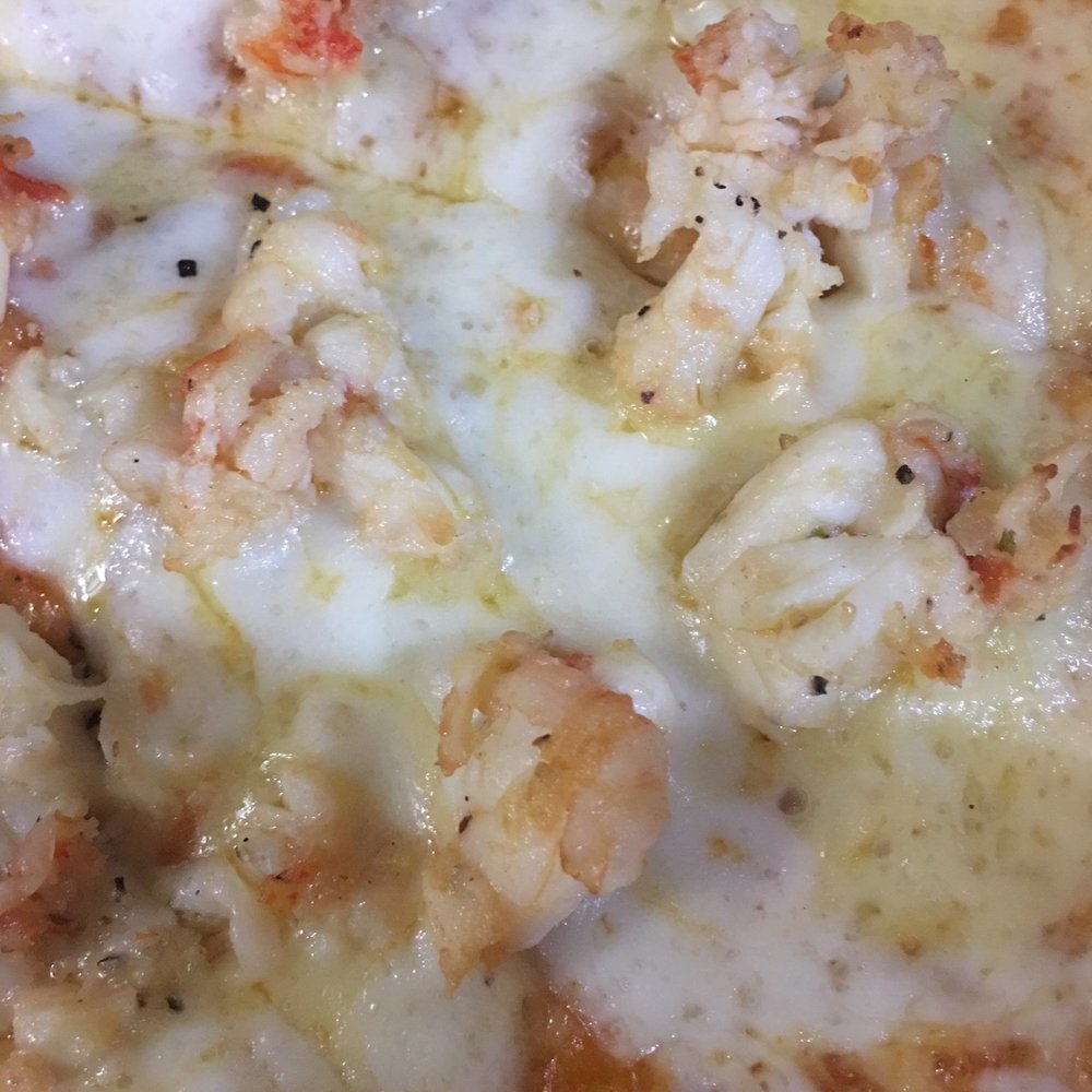 Restaurante y Pizzería Edelyn - Lobster closeup. - Pizza Near Me - Holbox, ROO Restaurante y Pizzería Edelyn - Lobster closeup. - Pizza Near Me - Holbox, ROO