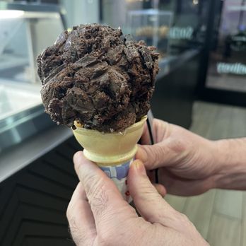 Morgan Hill Creamery - My single scoop. - Ice Cream & Frozen Yogurt Near Me - Morgan Hill, California Morgan Hill Creamery - My single scoop. - Ice Cream & Frozen Yogurt Near Me - Morgan Hill, California