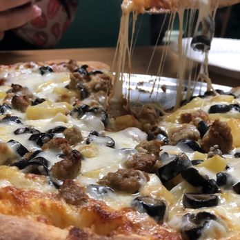 The Pizza Box - Medium black olive, pineapple, sausage pie - Pizza Near Me - San Jose, California The Pizza Box - Medium black olive, pineapple, sausage pie - Pizza Near Me - San Jose, California
