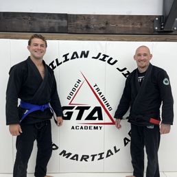 Don't be fooled by their friendly faces. Two quite dangerous weapons are pictured here. Master and apprentice. Don't be fooled by their friendly faces. Two quite dangerous weapons are pictured here. Master and apprentice.