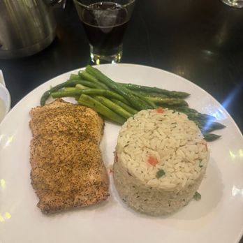 Uptown Grille - American Near Me - Commerce Township, Michigan