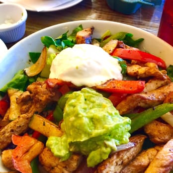 Mi Mexico Restaurant - The chicken fajita salad was wonderful... - Mexican Near Me - Bakersfield, California Mi Mexico Restaurant - The chicken fajita salad was wonderful... - Mexican Near Me - Bakersfield, California