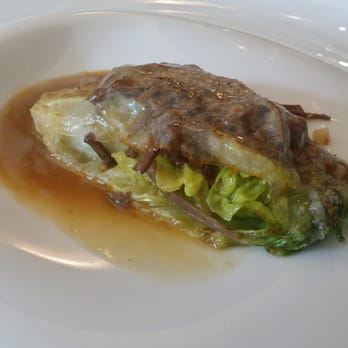 Belcanto - Various hearts topped on cabbage - Portuguese Near Me - Lisbon, 11 Belcanto - Various hearts topped on cabbage - Portuguese Near Me - Lisbon, 11