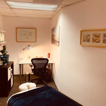 LightBody Massage Therapy - Massage Therapy Near Me - Berkeley, California