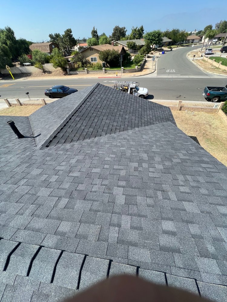 Slide of Presidential Roofing