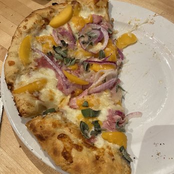Snake River Brewing - BBQ Ham Pizza - Brewpubs Near Me - Jackson, Wyoming
