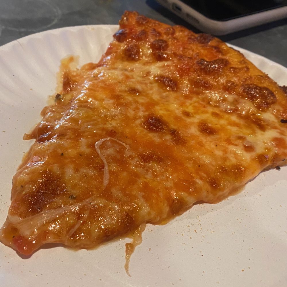 Star Tavern - Extra cheese slice - Pizza Near Me - City Of Orange, New Jersey Star Tavern - Extra cheese slice - Pizza Near Me - City Of Orange, New Jersey