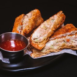 Tamashi Japanese Restaurant - Chicken Eggrolls!